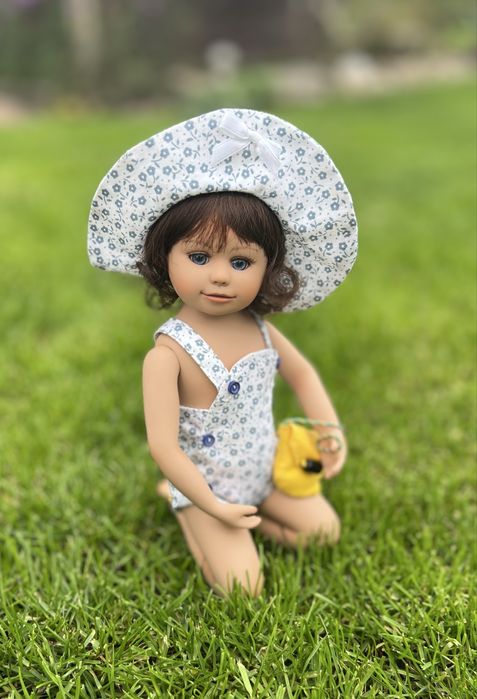 Колекційна вінілова лялька від автора Gabriele Müller