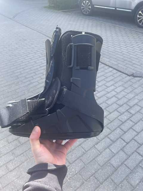 MEYRA MEDICAL SOLID WALKER Orteza stopowo-goleniowa krótka rozmiar S