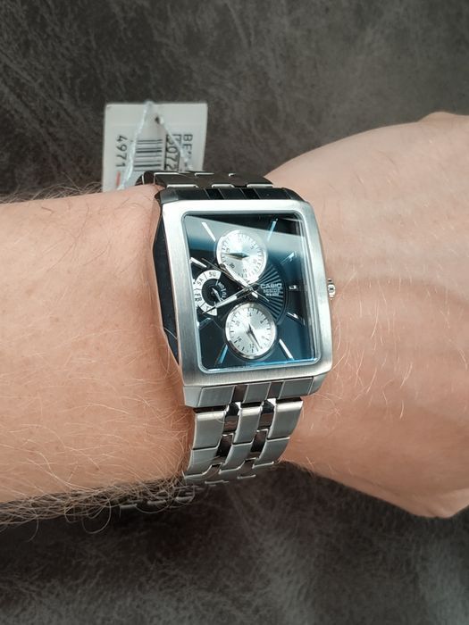 Годинник  Casio Beside BEM-303D-1A Оригінал Гарантія