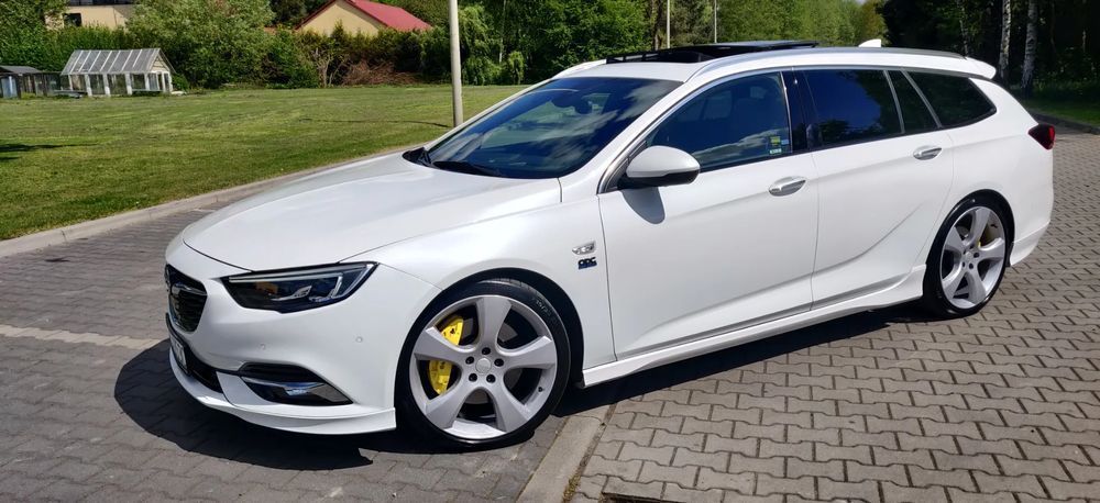 Opel Insignia OPC 4x4 bose 360” full opcja Prywatne stan idealny
