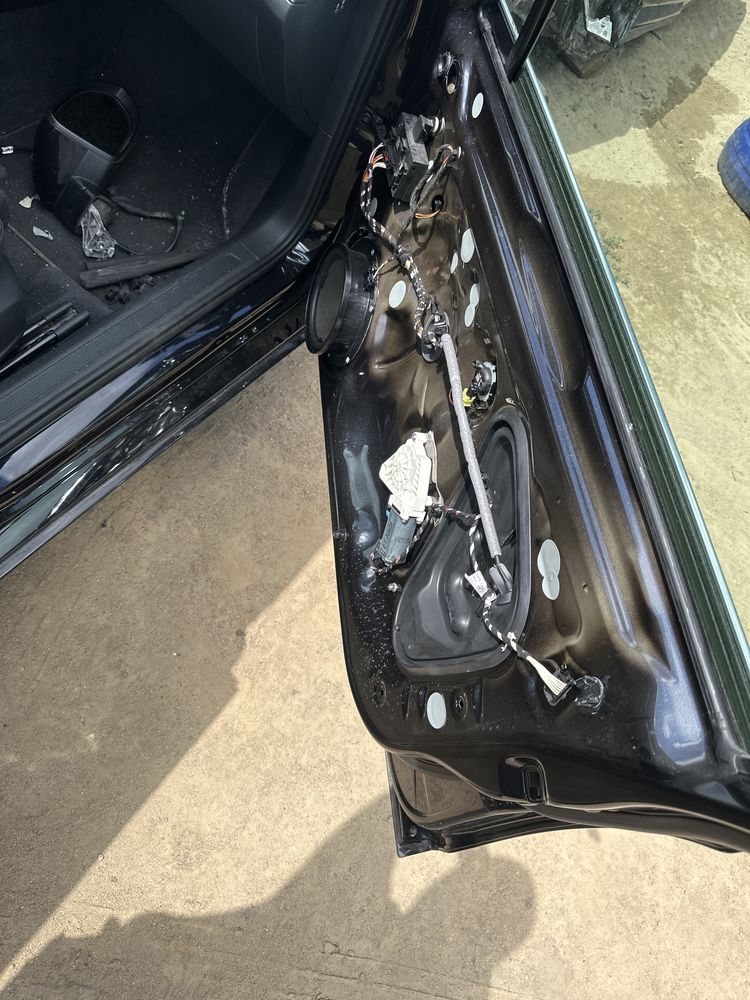 drzwi przód prawe passat b8 lc9x kompletne