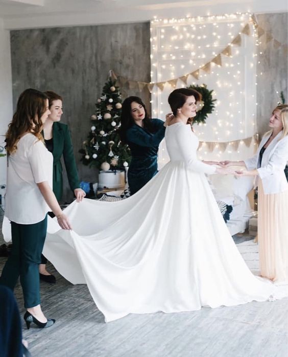 Весільна сукня