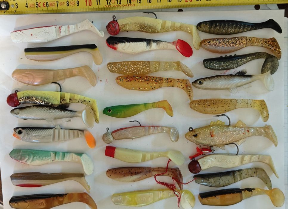 A. gumy, na sandacza, okonia szczupaka 27 szt