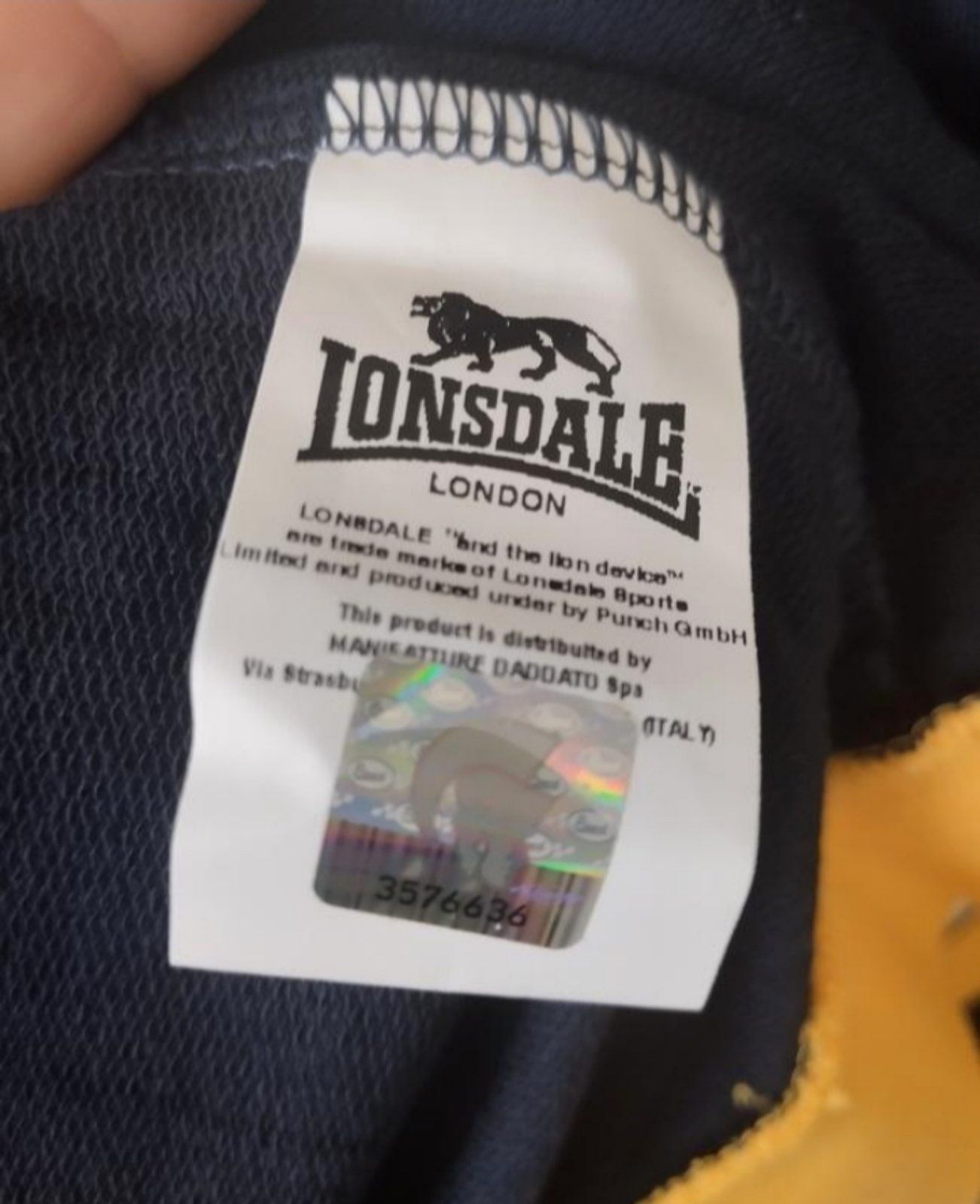 Спортивна кофта Lonsdale
