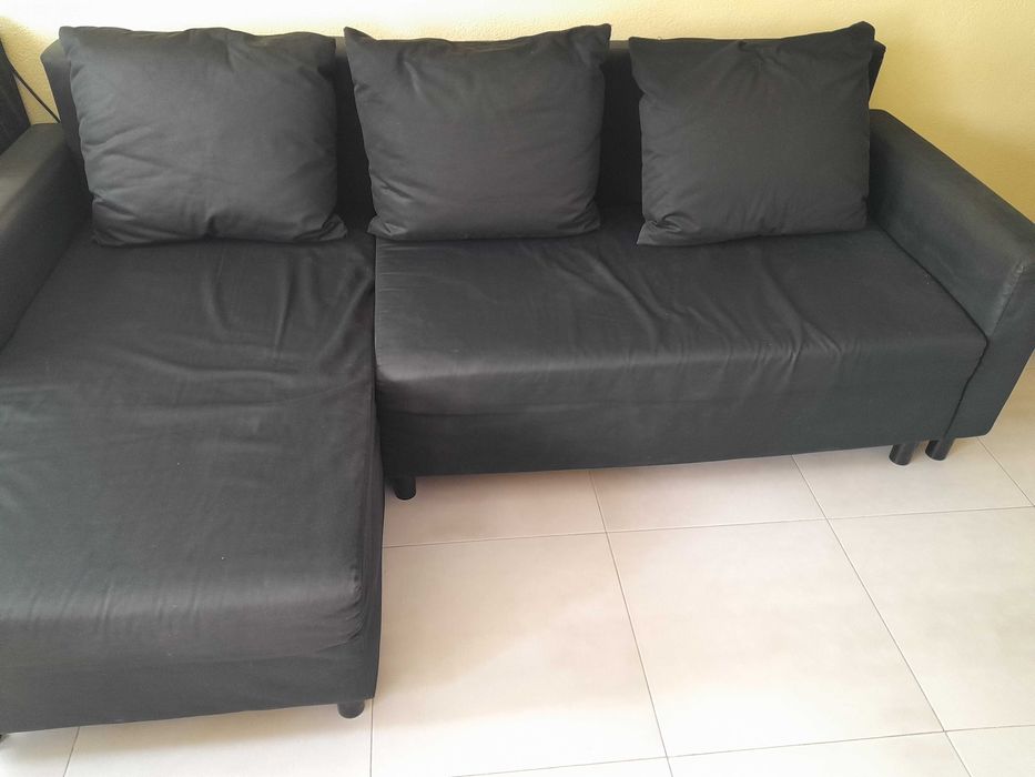Sofá chaise longue com arrumação e sofá-cama
