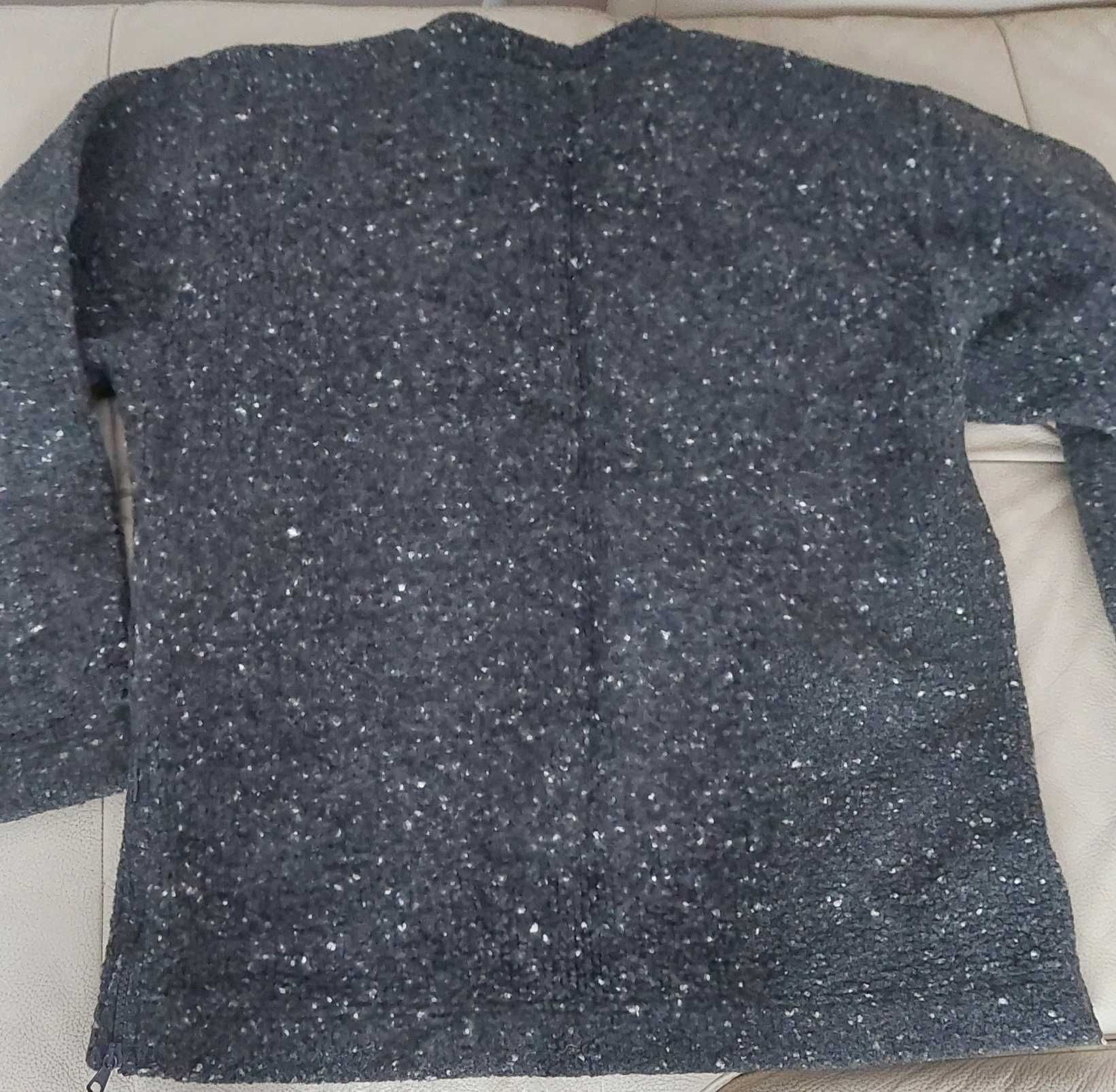 Gruby sweter/ bluza Tatuum