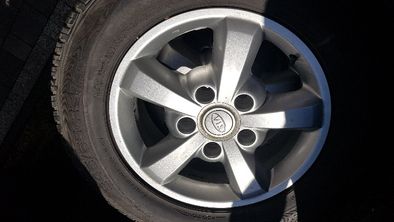 Kia Sorento 245/65R17