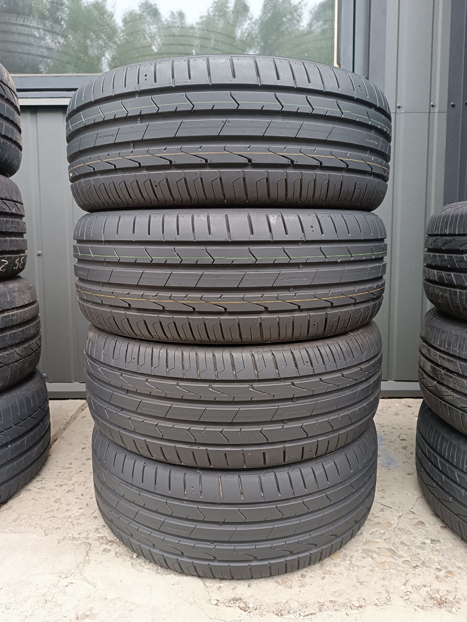 Літні шини 215/45/18 Hankook Ventus Prime 3 2022