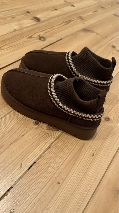 Уги Reserved 38 розмір