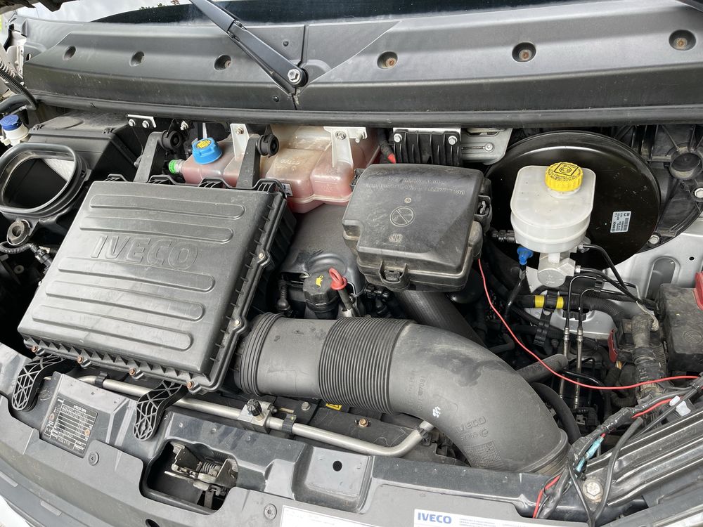 Iveco Daily VI 35c180 metalic 3.0 Motor 180KM! Bliźniak Klima Hak L3H2