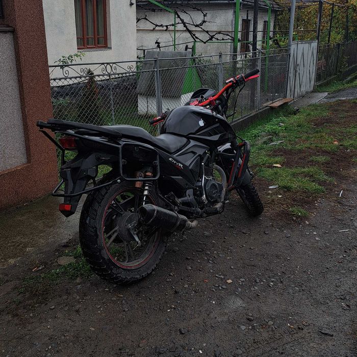 Продам мот ліфан сітіер 200 всьо на ходу срочна продажа масло миняноєє