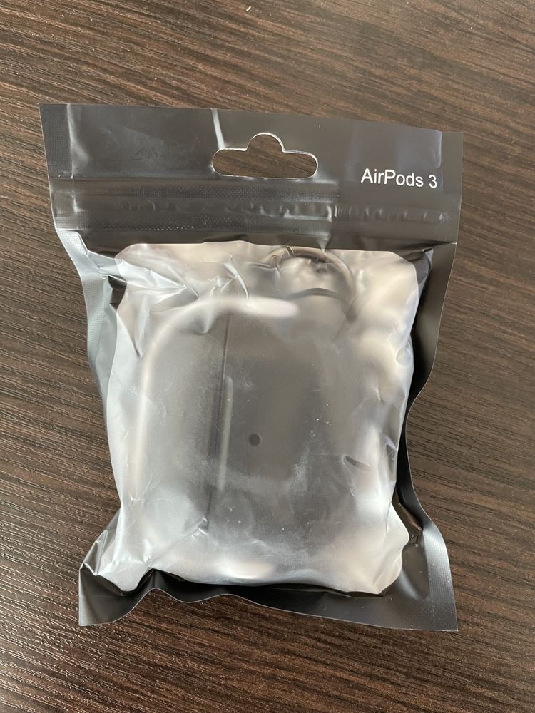 Кейс для AirPods 3