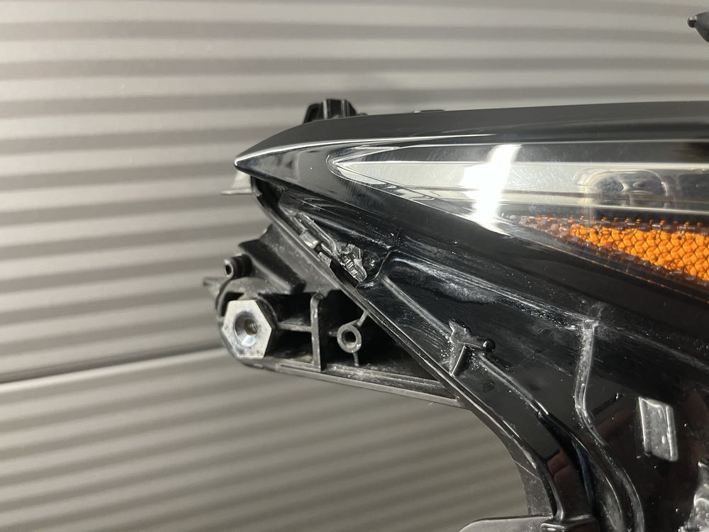 Lampa Lexus Es prawa