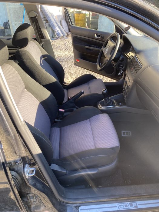 Golf IV 1.4 gasolina