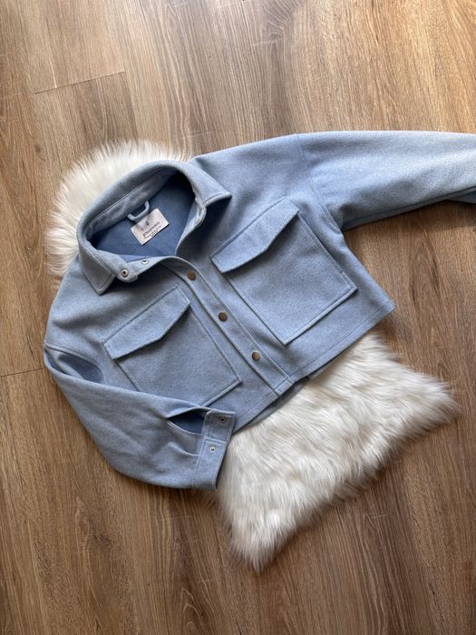 krotki plaszcz kurtka koszulowa, plaszcz koszulowy cropped