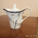 ceramiczny dzbanek zaparzacz do herbaty nowoczesny design