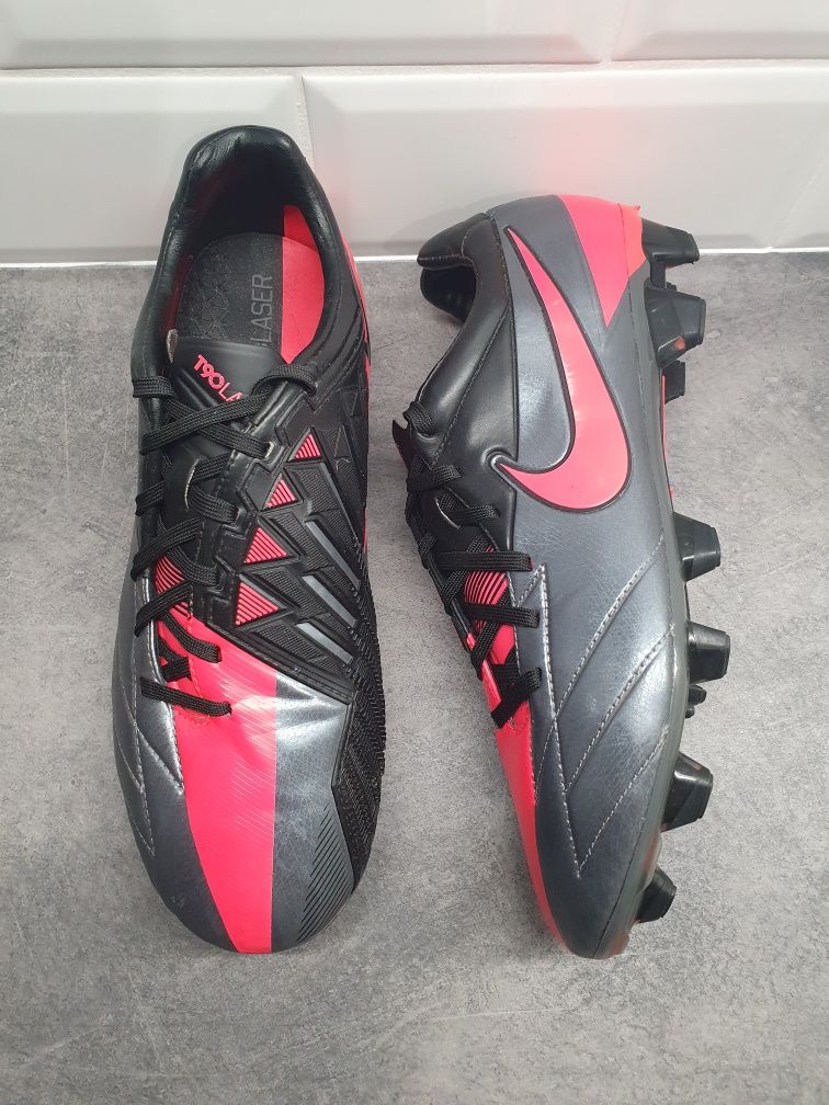 Profesjonalne Elite korki Nike Total90 Laser IV FG 42