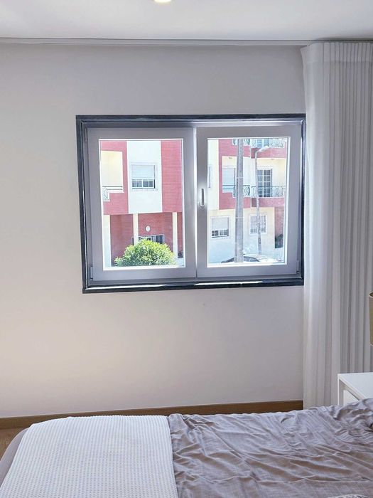 Montagem e reparações Janelas, estores, portas
