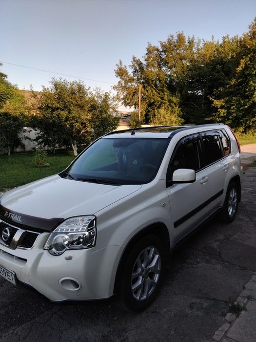 Продам нисан икстрей