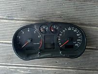 Licznik Audi A3 8L 1,6B 102KM Jaeger D56 8L0.920.900F