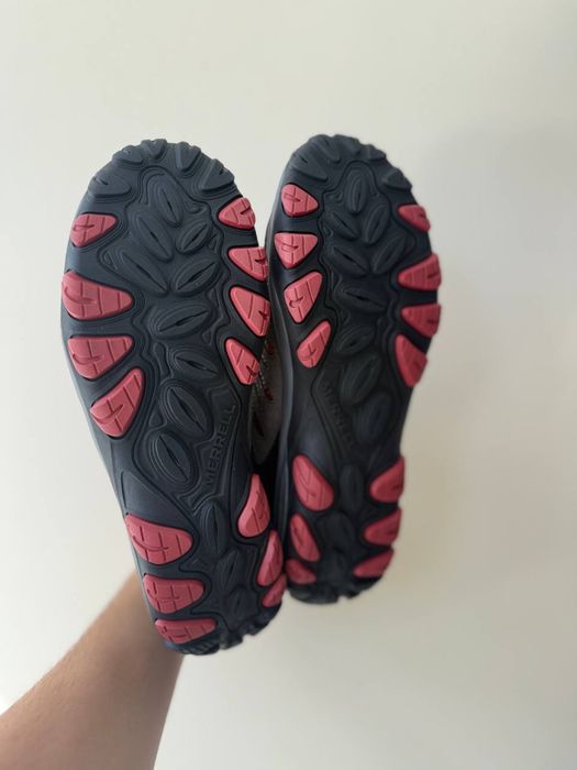 Кросівки Merrell