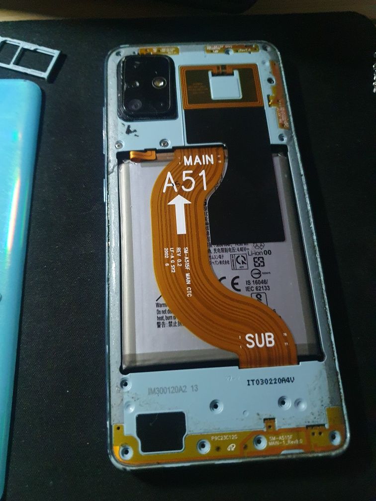 Samsung a 51 по запчастинах sm-a515f