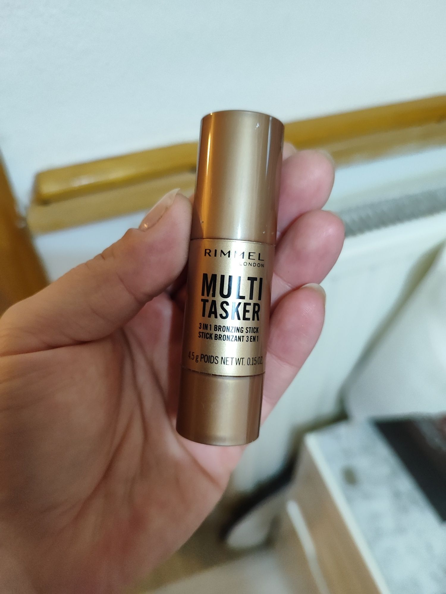 Rimmel Multi-Tasker zestaw baza korektor bronzer