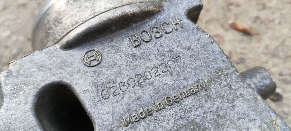 Расходомер воздуха Bosch 0280202207 Opel Omega A2.6, Senator B 2,6