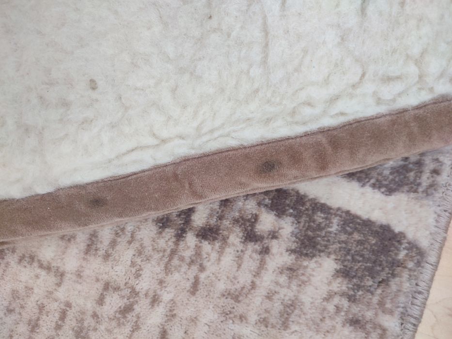 Poduszka kremowa podłużna prostokątna górska