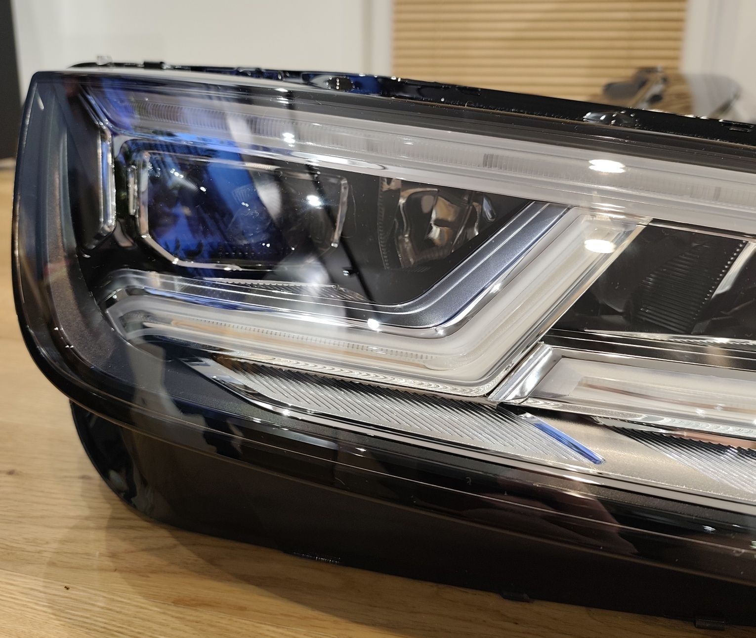 80A941034  Lampy Audi Q5 przednie, Reflektor  Full Led  Lewy Prawy
