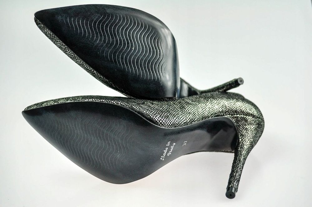 Buty MAI PIU SENZA Czółenka skóra r.37