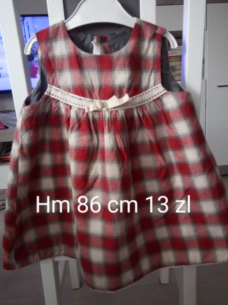 Sukienka w kratkę hm 86 cm