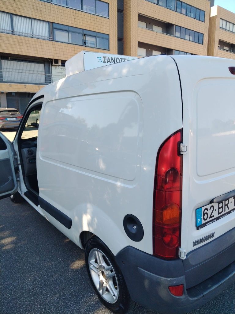 Renault com frio