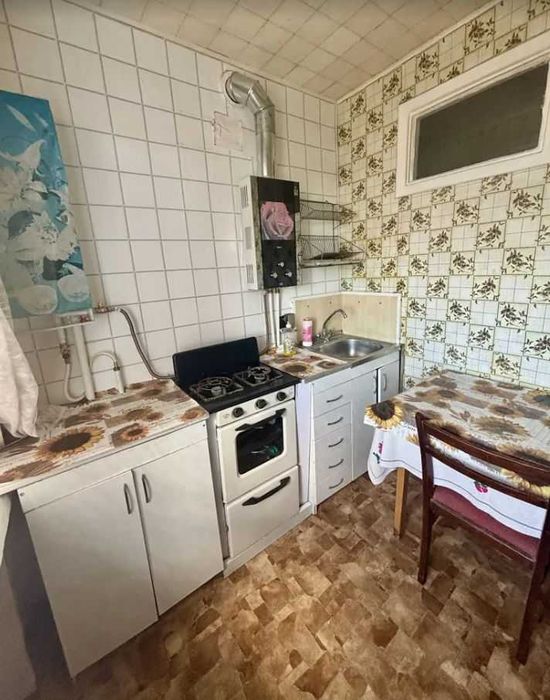 2 кім в ЦЕГЛІ на ЛІВОМУ БЕРЕЗІ (716553)