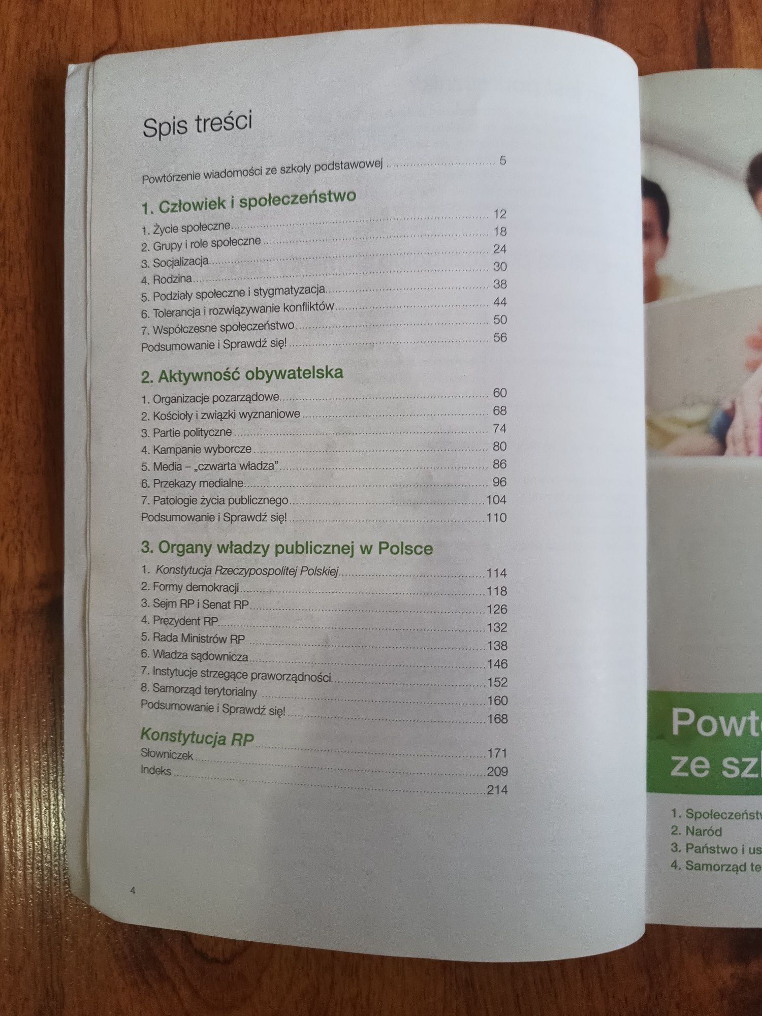 [Podręcznik] W centrum uwagi 1 - Zakres podstawowy liceum/technikum