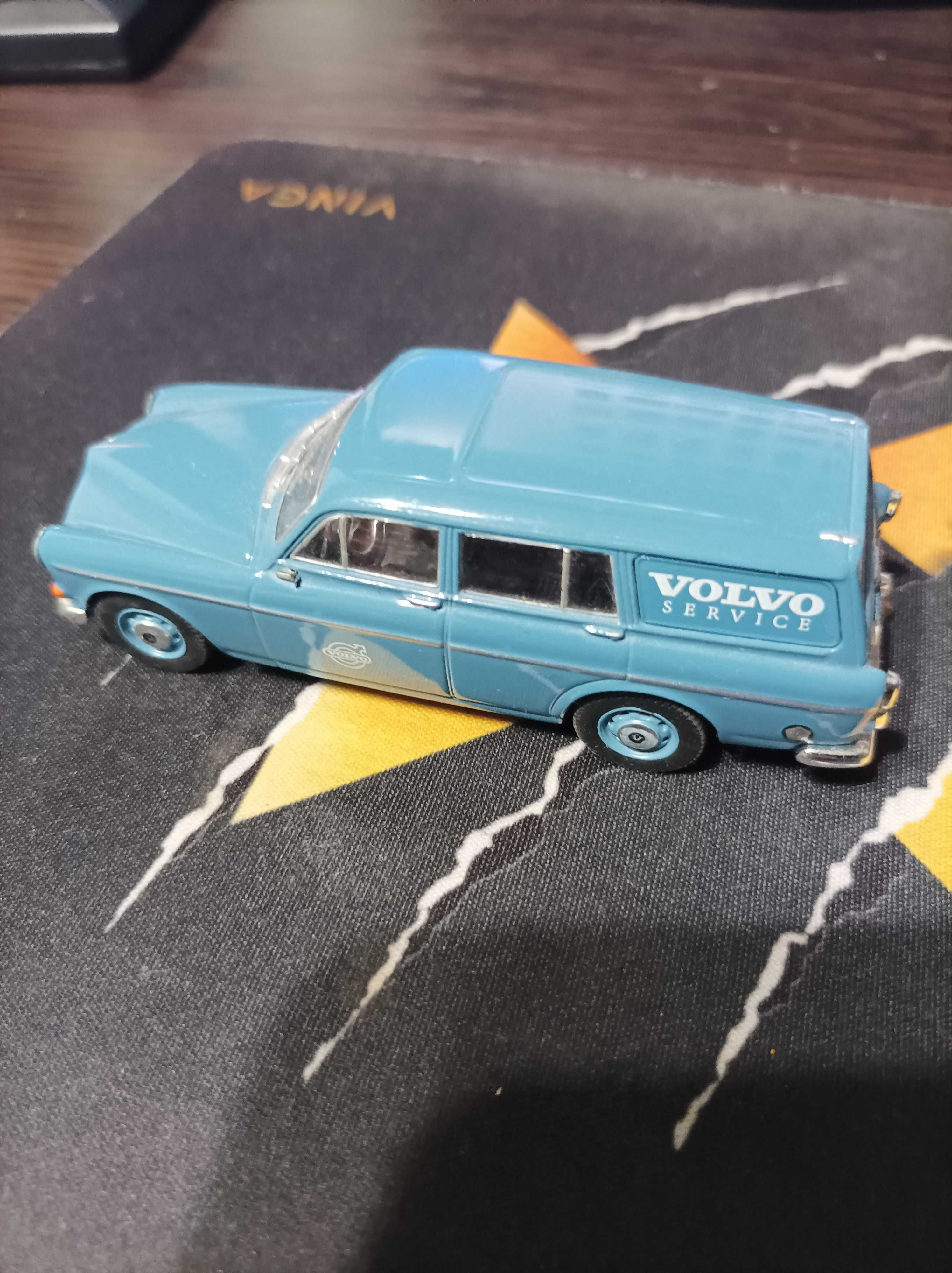 Volvo 220 Amazon.edition ATLAS  1:43