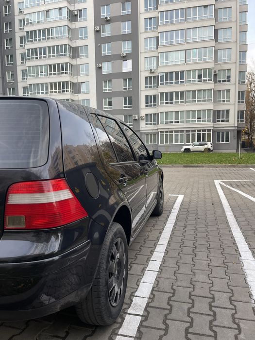 Продам гольф 4 ціна 3840торг