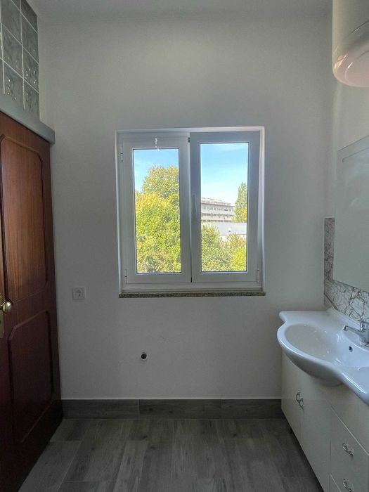 T4 junto às piscinas de Valbom