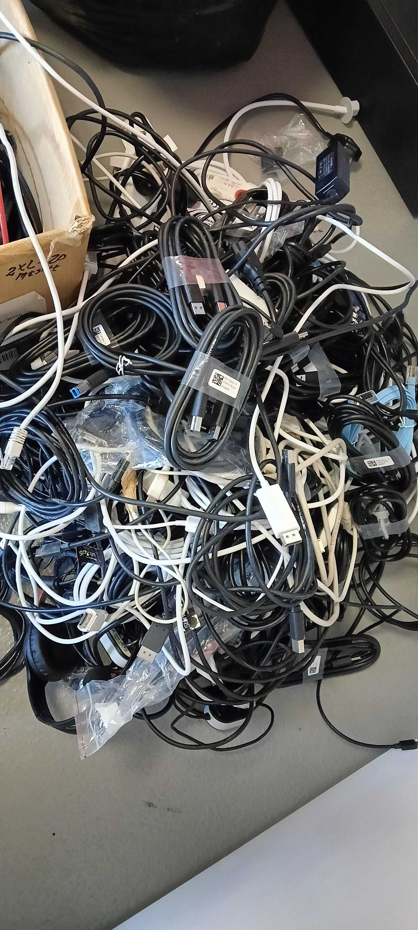 Kable internetowe, USB, display port i inne PAKIET