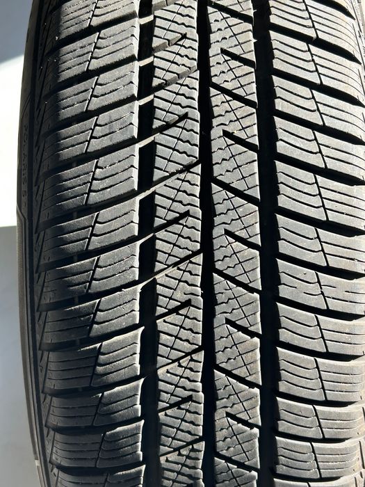 OPONY  Zimowe 205/55 R17 V XL. Barum Polaris 5  - 4 szt