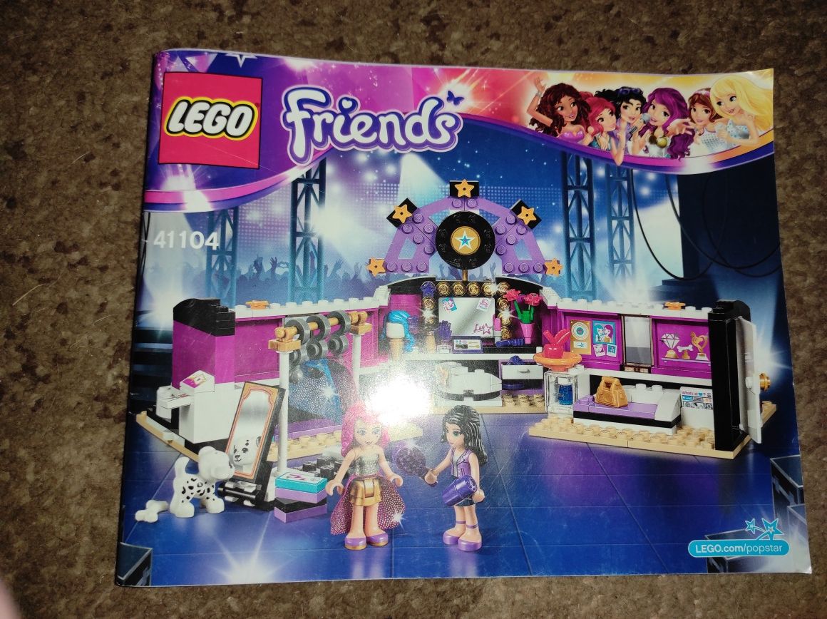 LEGO friends. Garderoba gwiazdy pop.