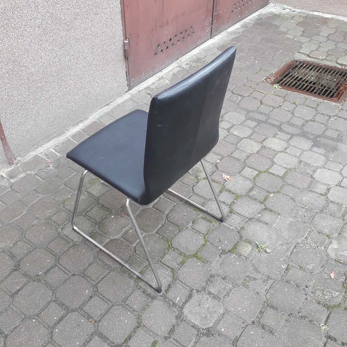 krzesła biurowe do poczekalni 2szt. 90 zł.