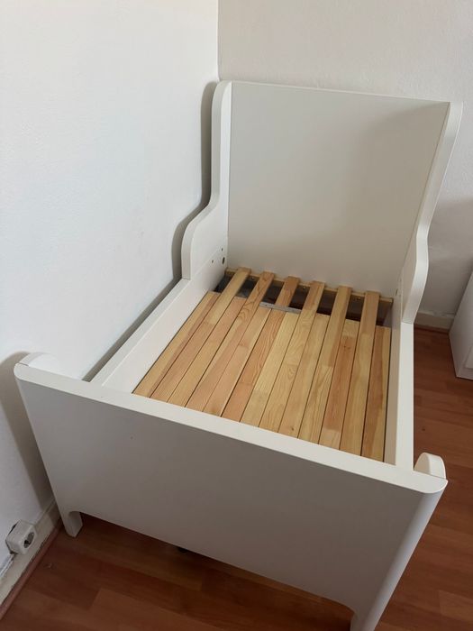 Vendo cama de criança extensivel, branca 80x200cm