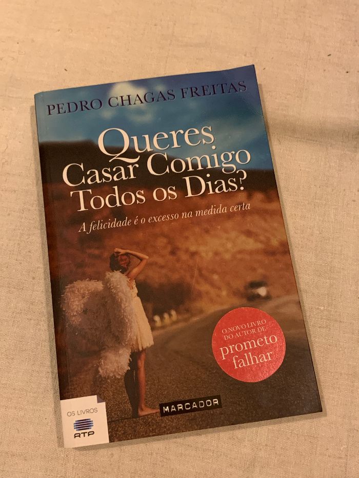 Livro Queres Casar Comigo todos os dias?