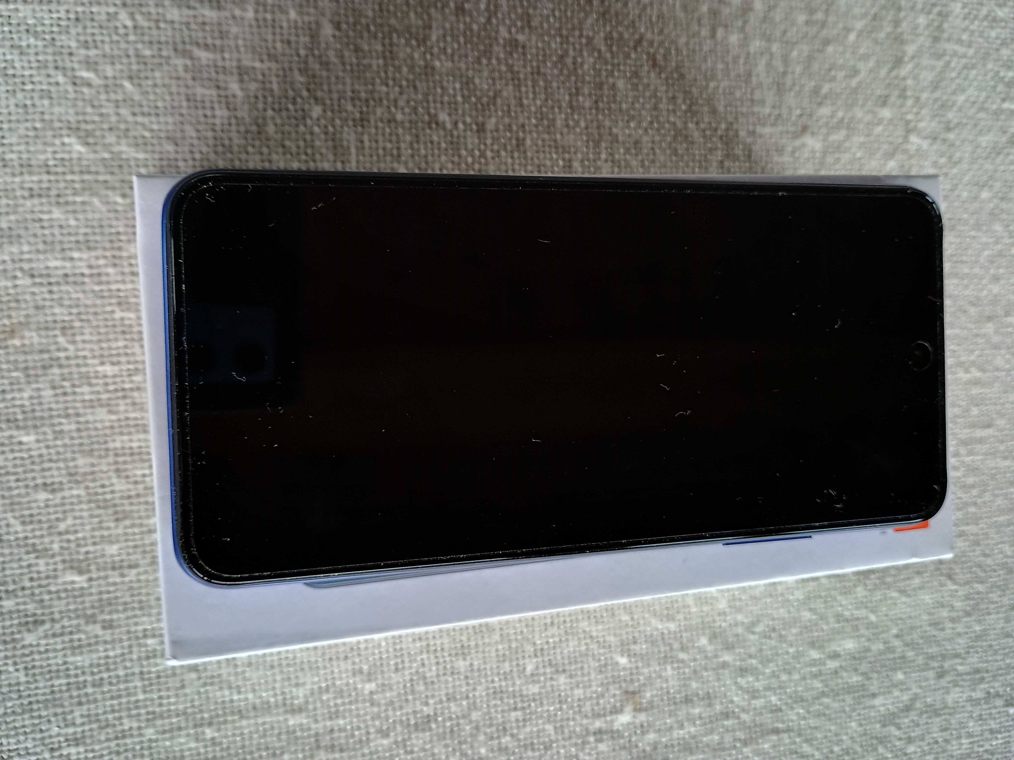 Xiaomi Redmi Note 10 5G 4/64GB – stan bardzo dobry – Dual SIM