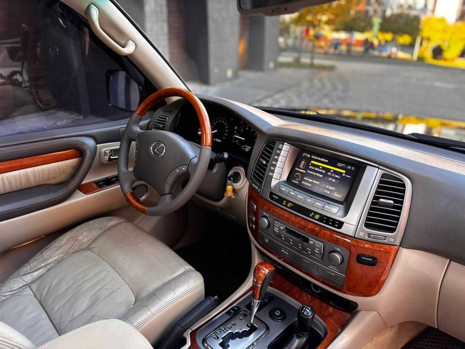 Lexus LX470 2005р.