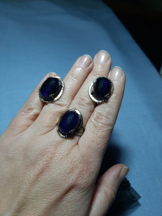 Комплект серебряных украшений