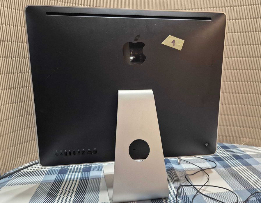Komputer Apple imac ( 24-calowy)(2008r) iMac8,1e
