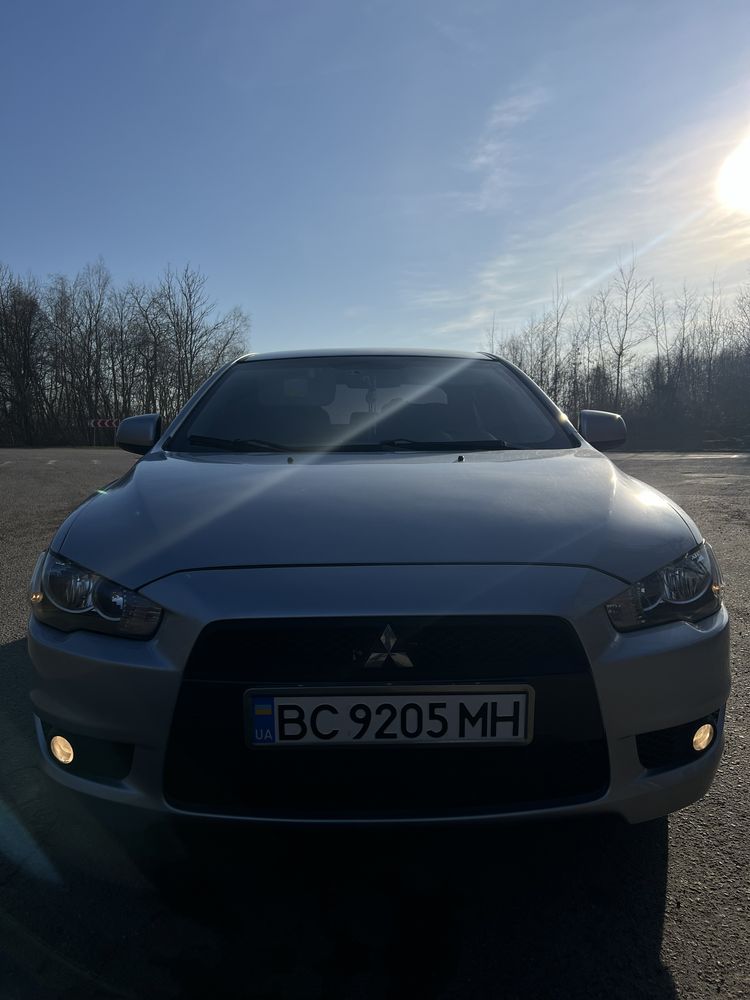 Продам Mitsubishi Lancer X