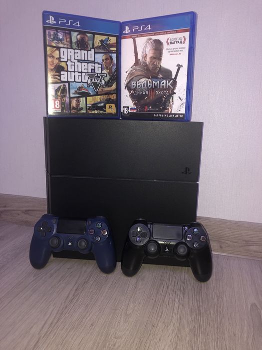 PlayStation 4 на 500 GB